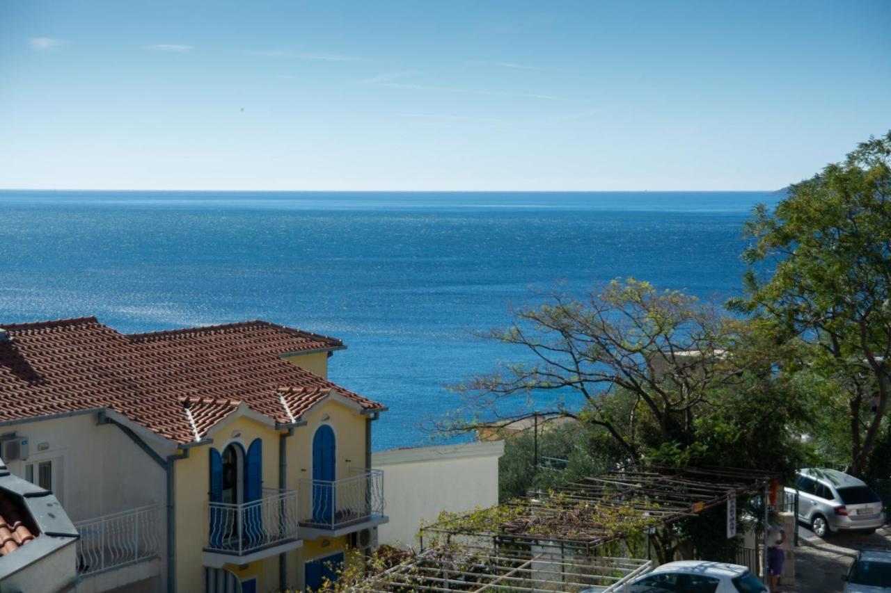 Ivona 2 Apartment Sveti Stefan Exterior foto